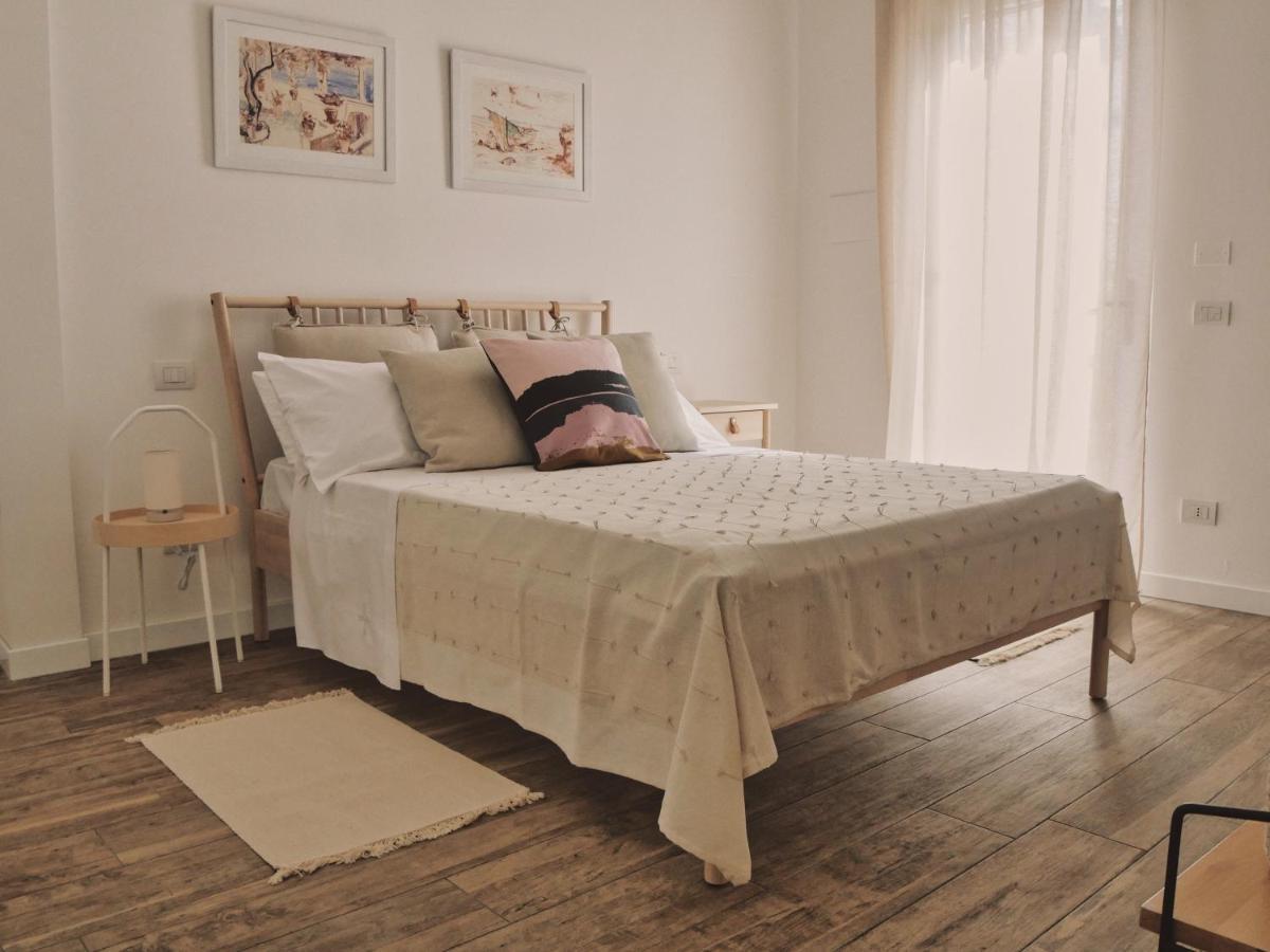 Adele E Il Duca Bed And Breakfast 레체 외부 사진